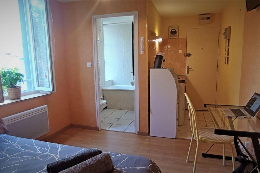 Studio 5 Avec Wifi Limoges Dış mekan fotoğraf